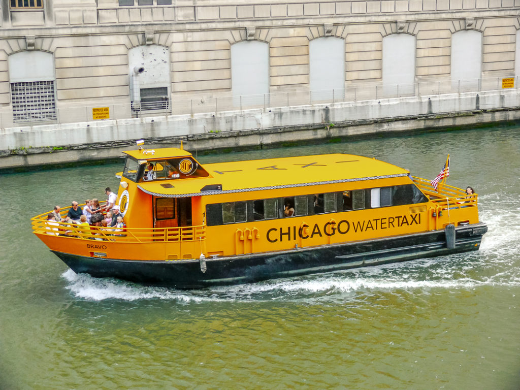 Chicago Bateau Taxi
