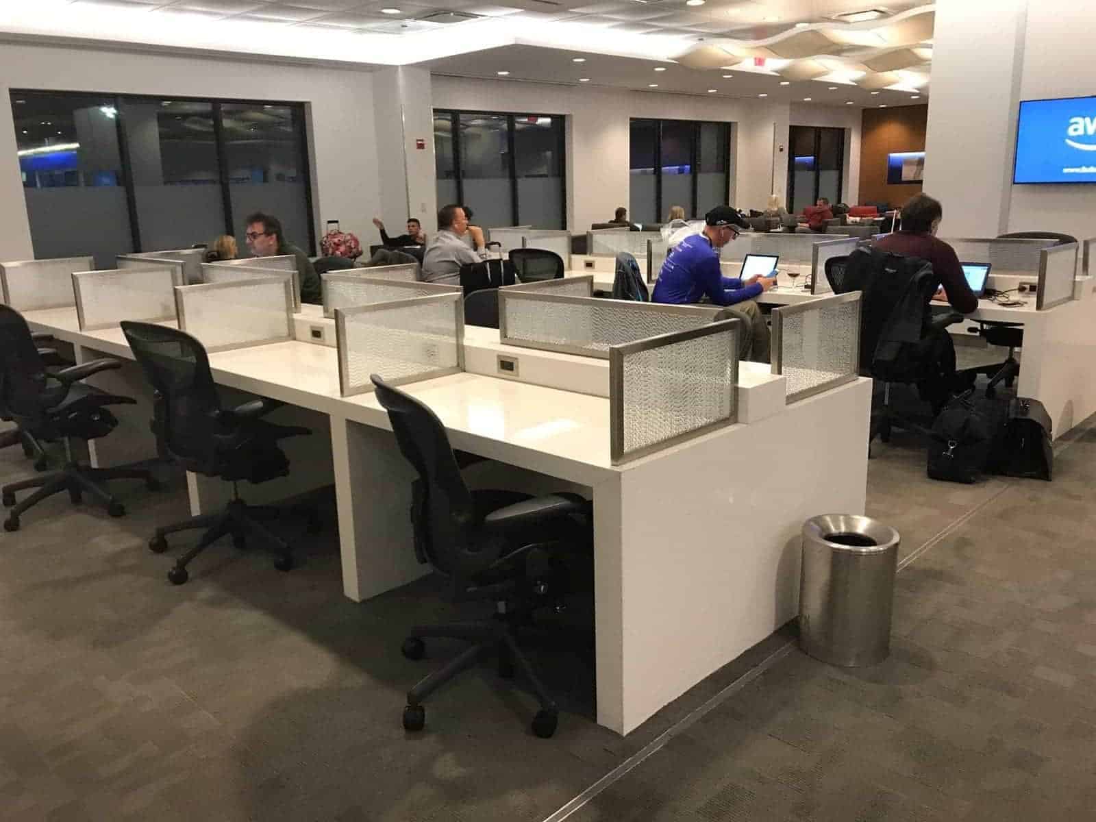 2e3ea3ttr2zrt06j1luog