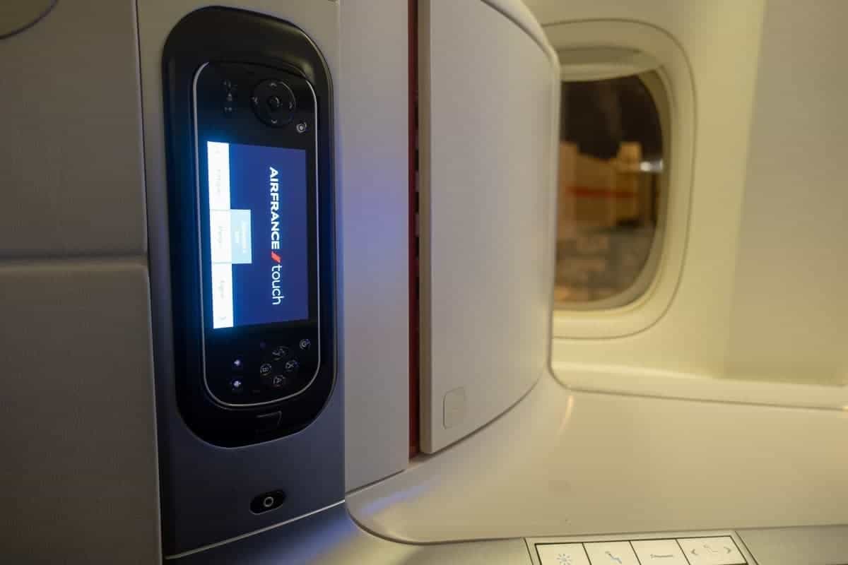 air france yul cdg business best 30