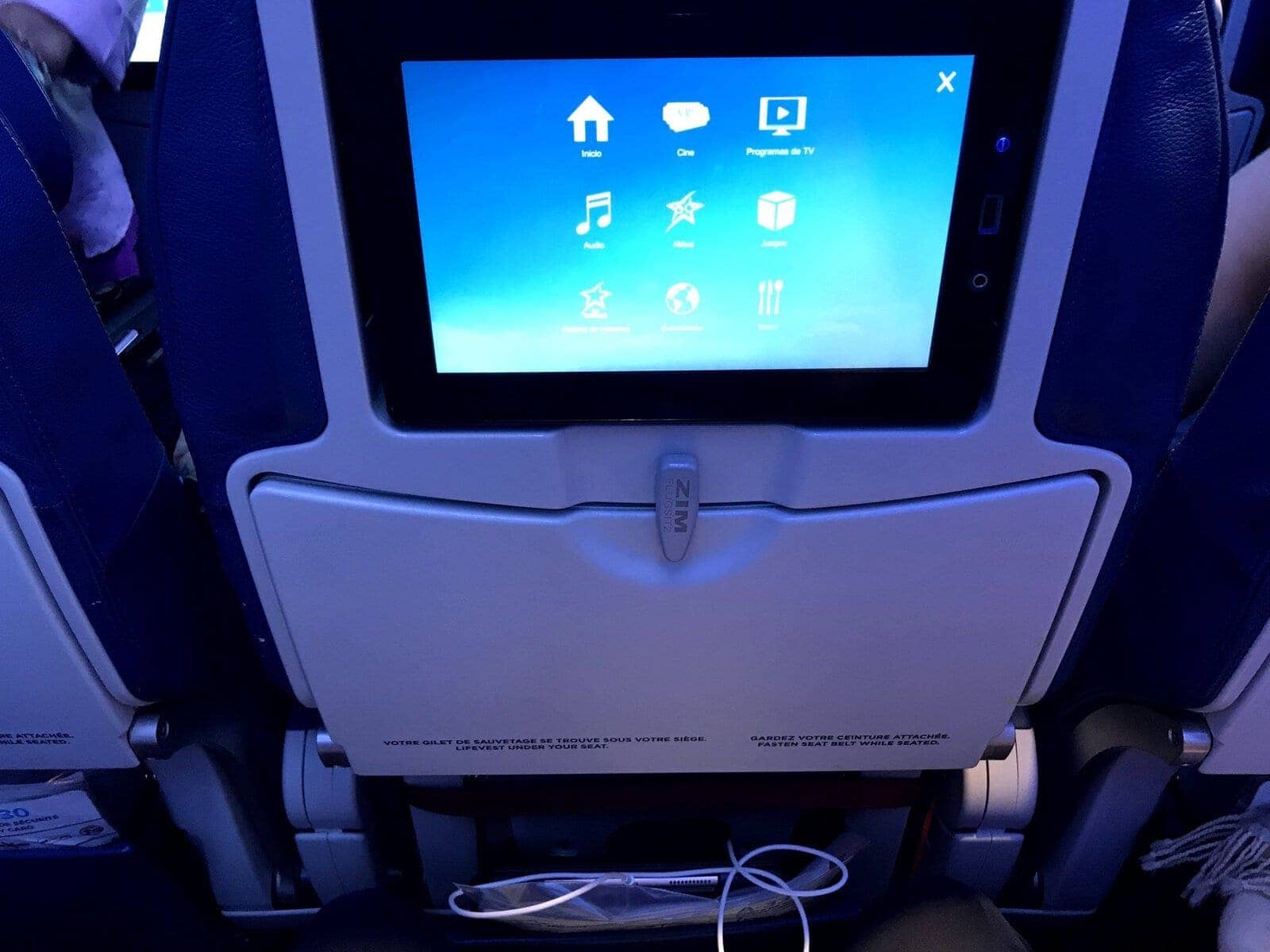 air transat yul mrs 17