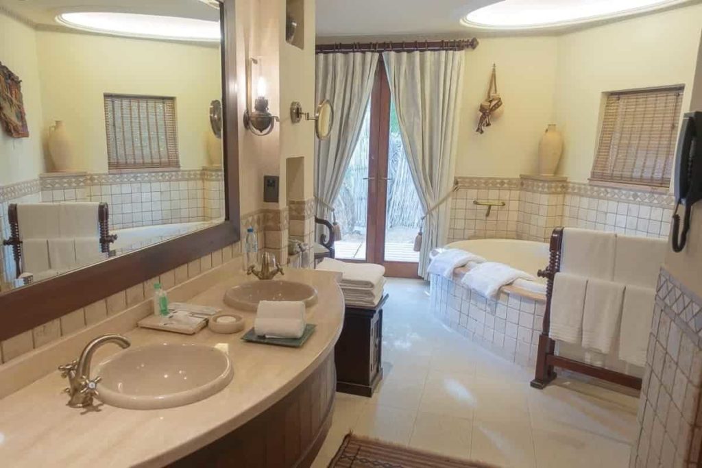 al maha bedouin suite 02