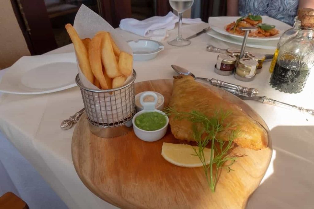 al maha restaurant diner 06