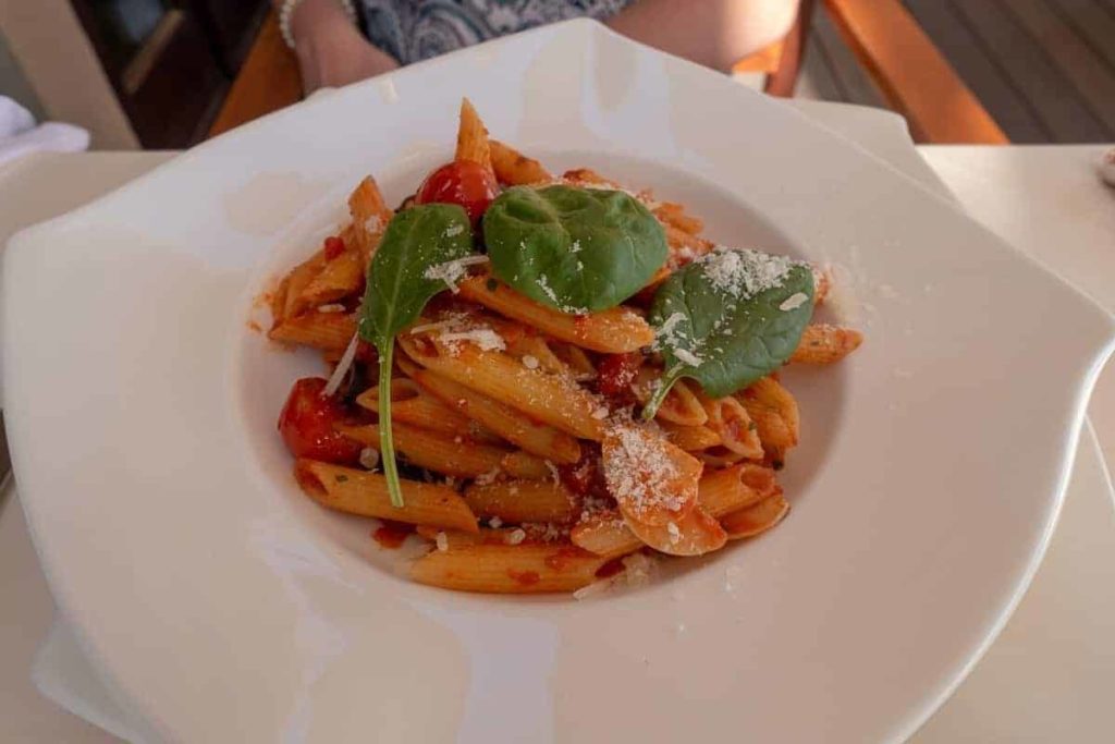 al maha restaurant diner 07