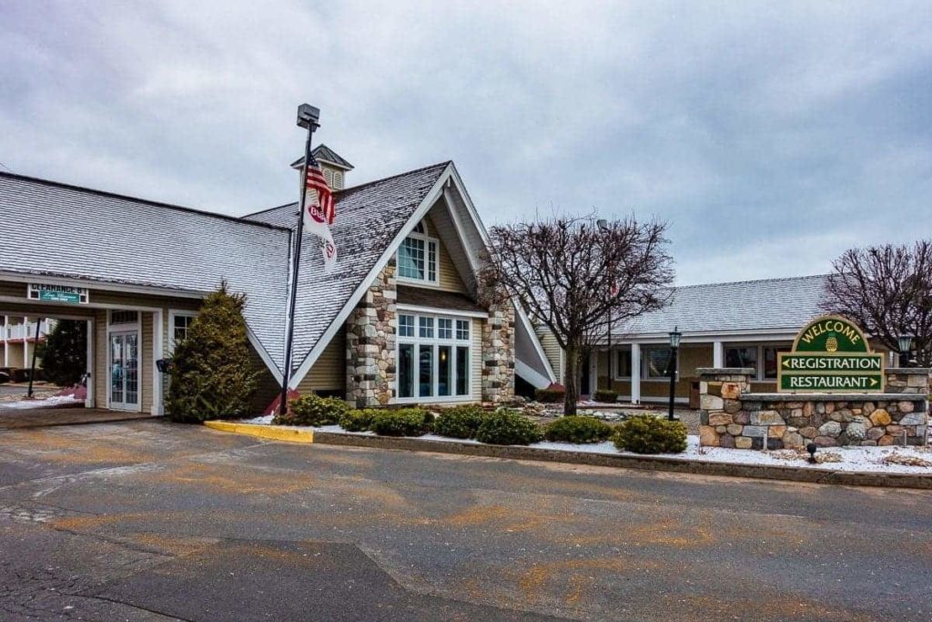 best western plus plattsburgh 02