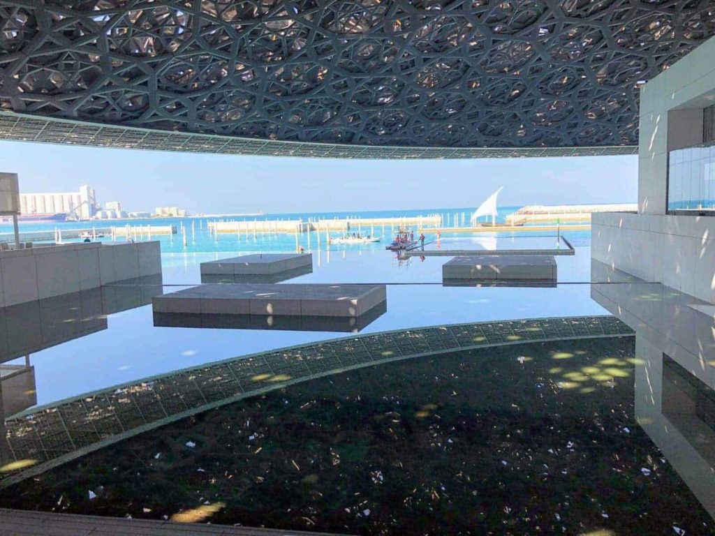 contraste eau et argent musee du louvre