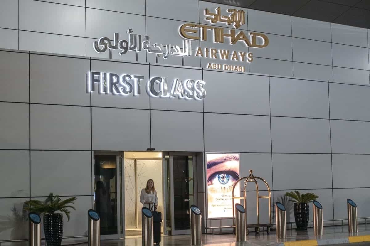 etihad airways first class apartment a380 04