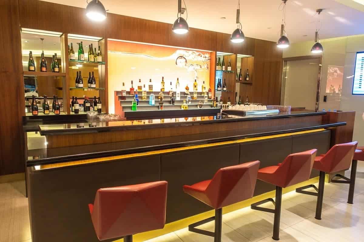 etihad airways first class lounge abu dhabi 11