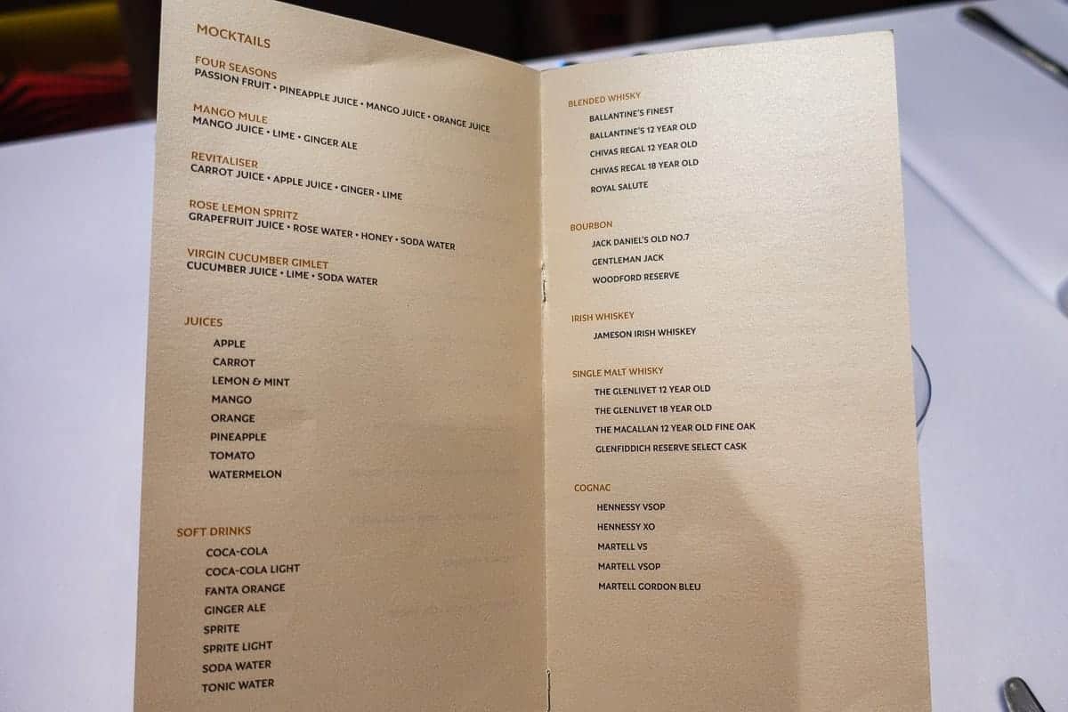 etihad airways first class lounge abu dhabi 46