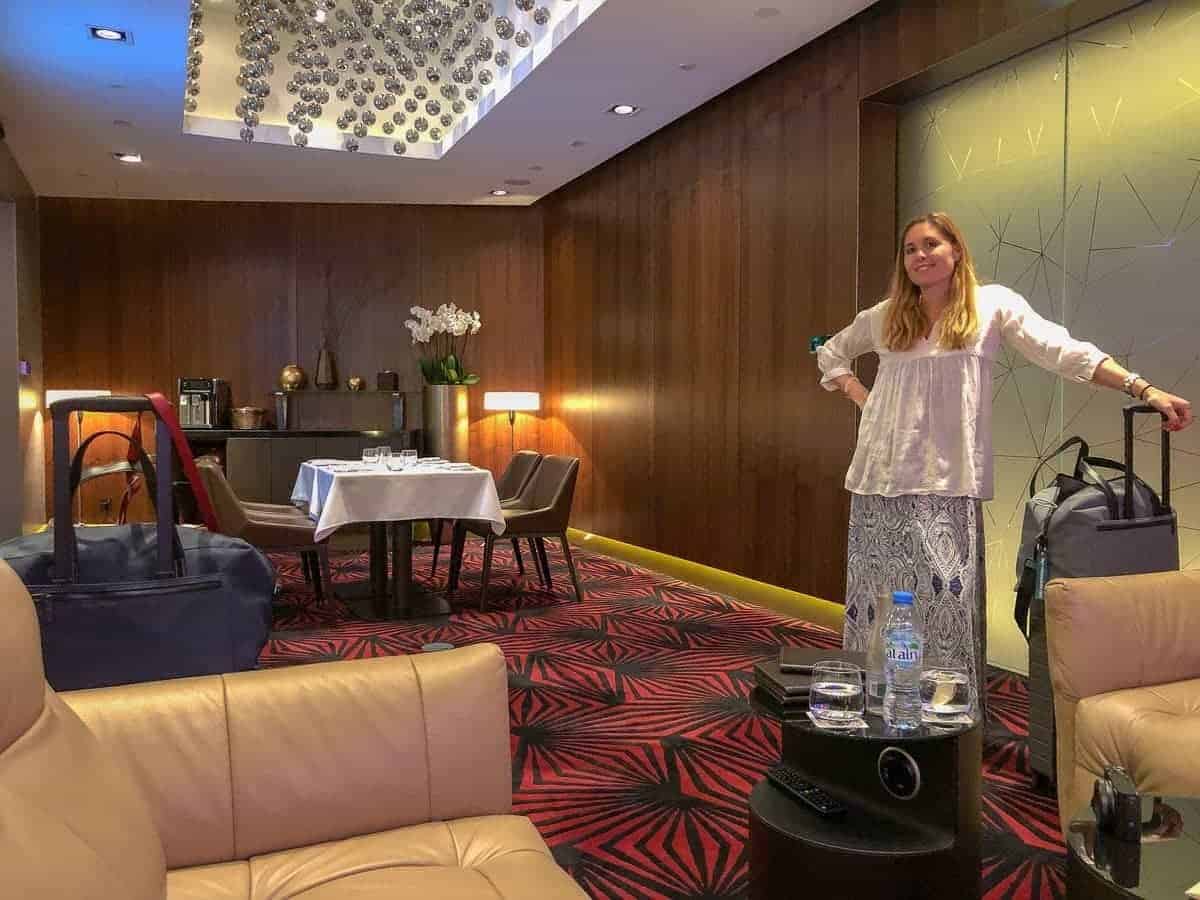etihad airways first class lounge abu dhabi audrey