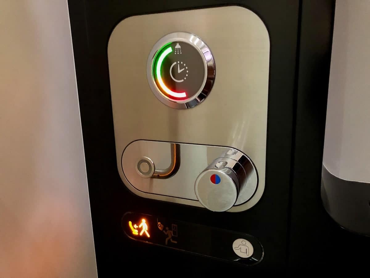 etihad airways first class shower