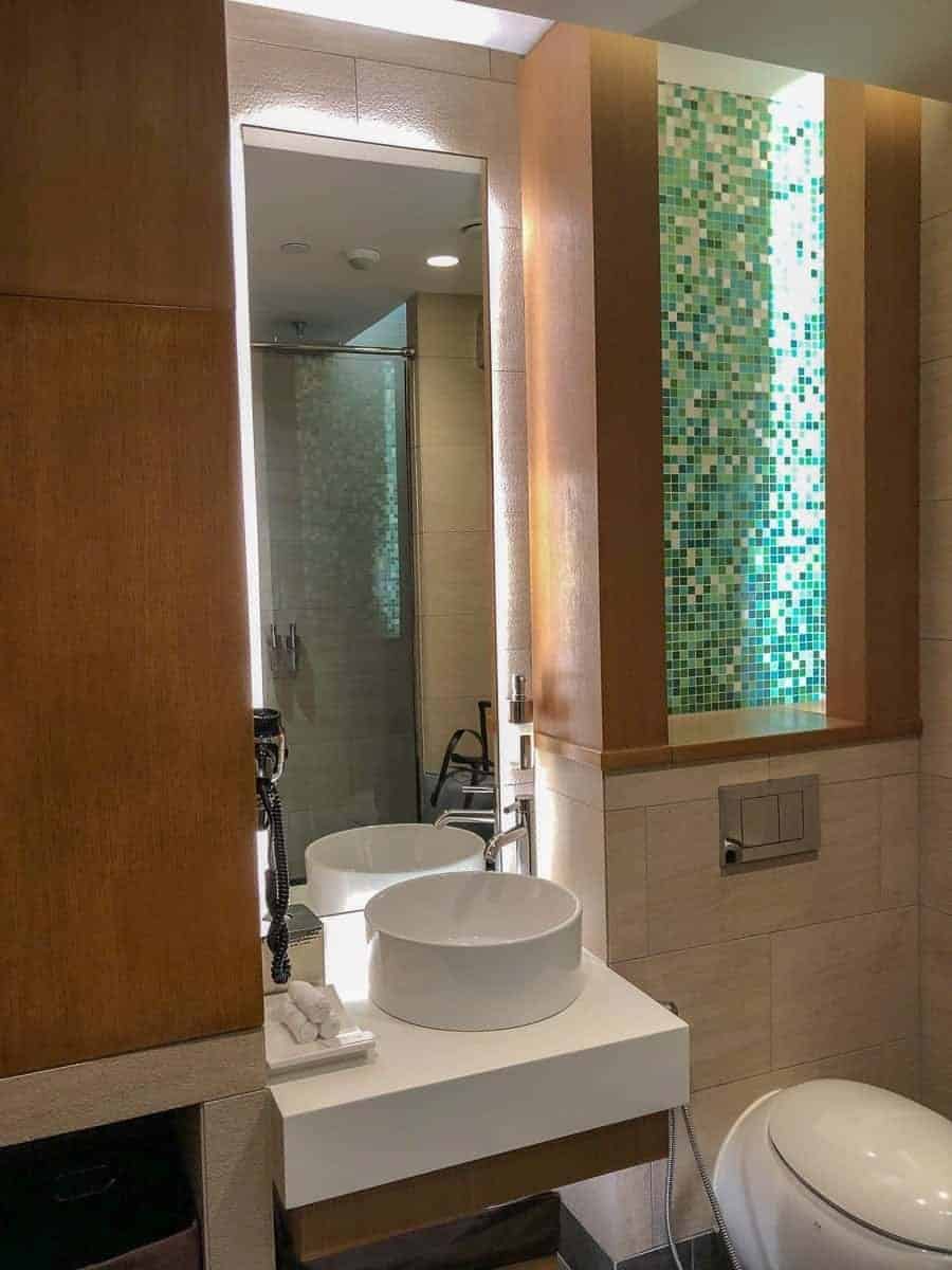 etihad arrivals lounge auh 4