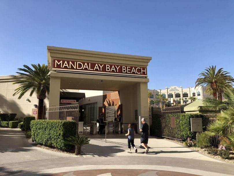 four seasons hotel las vegas 56