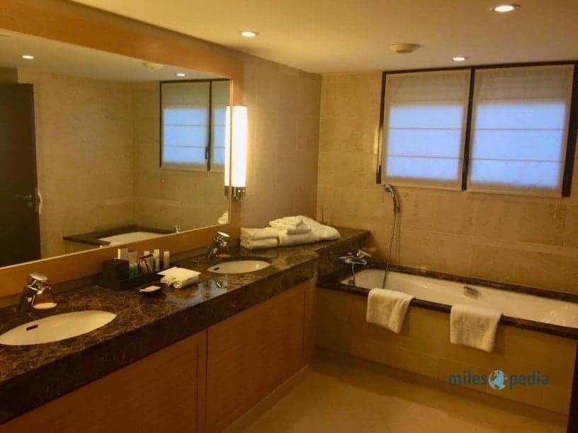 hyatt regency nice chambre1