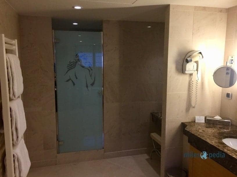 hyatt regency nice chambre2