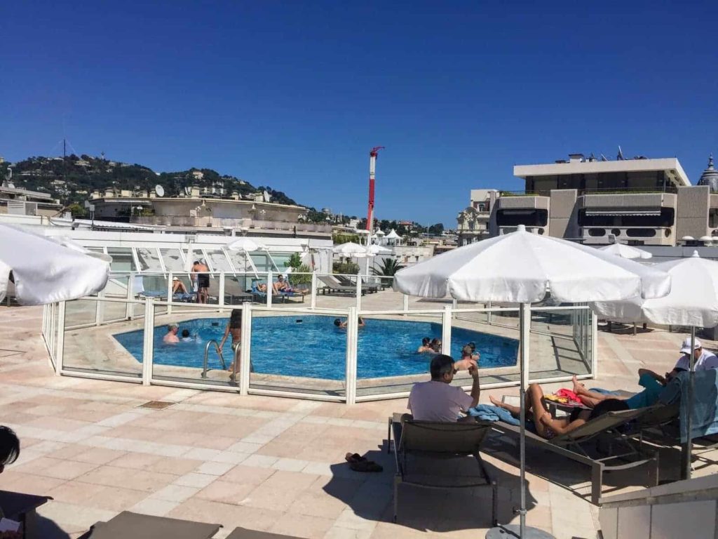JW Cannes 2017 piscine