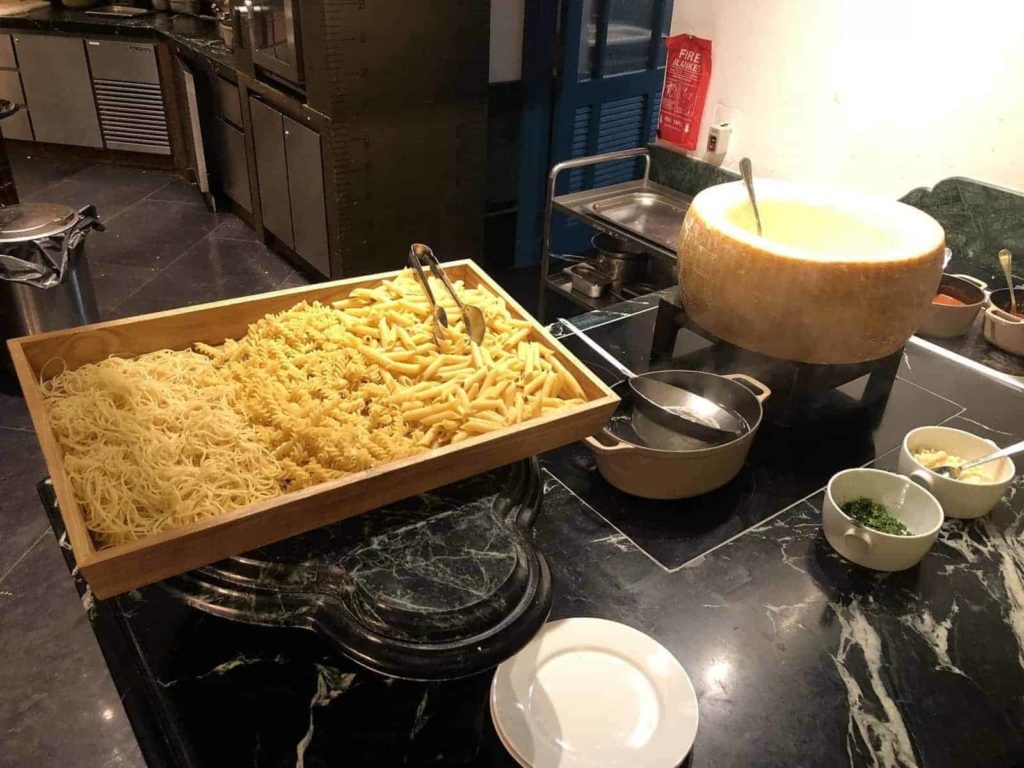 jw marriott phu quoc souper 17