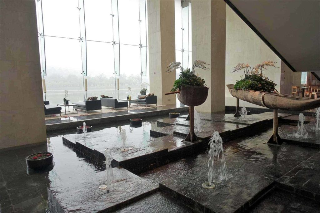 jwmarriott hanoi lobby 13