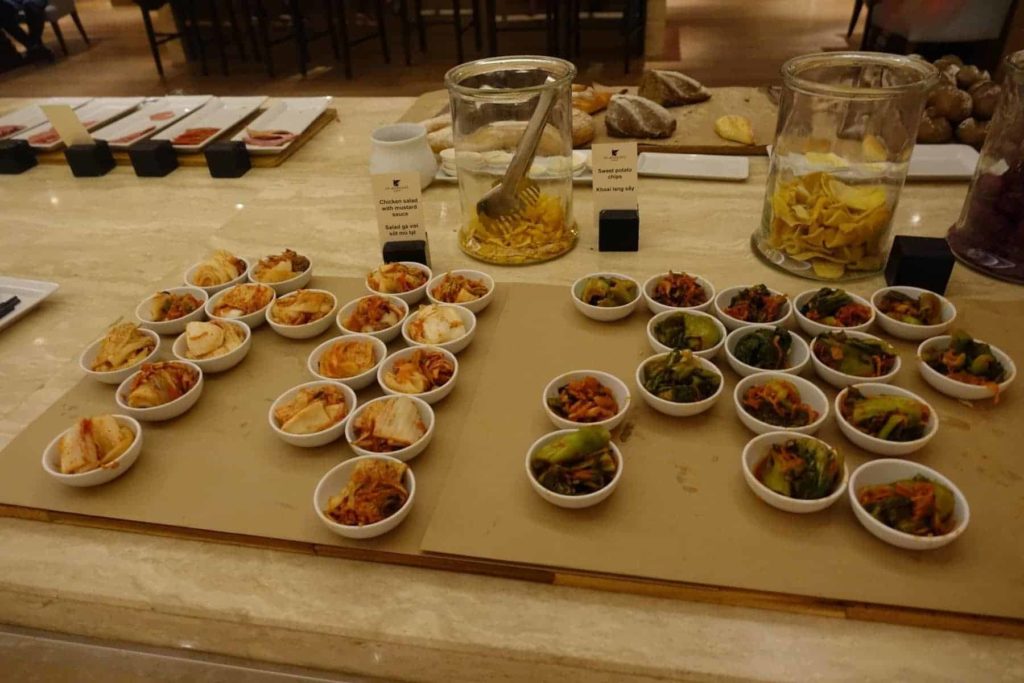 jwmarriott hanoi lounge 08