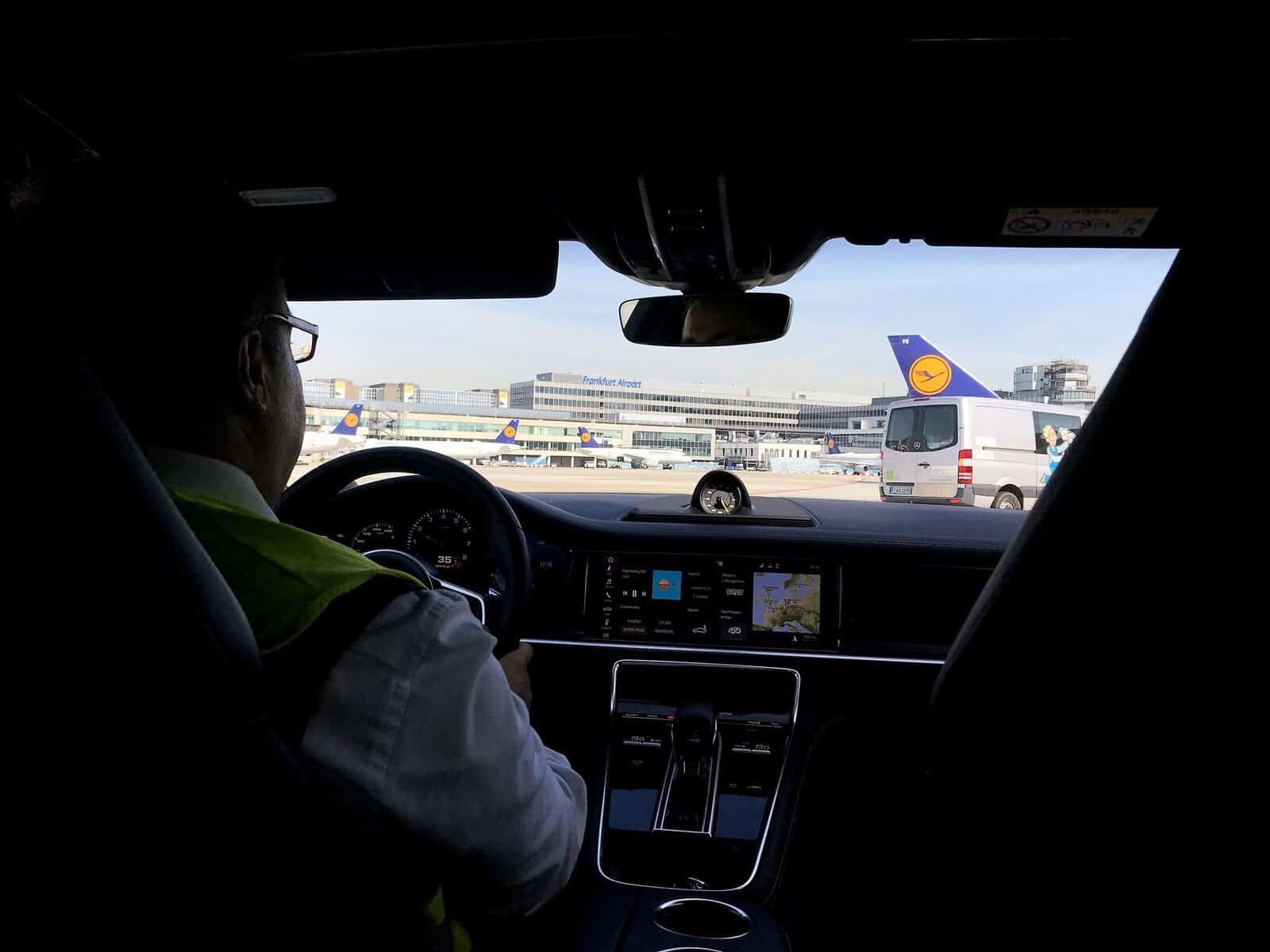 lufthansa first class lounge frankfurt 06