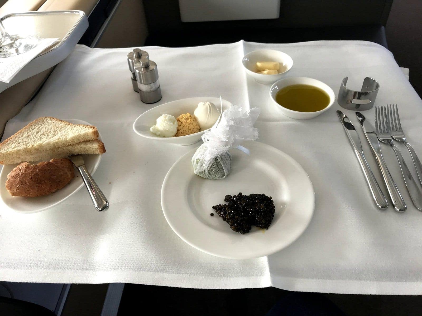 lufthansa first fra bos 51