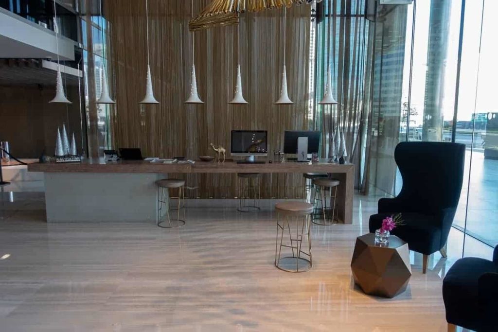 renaissance downtown hotel dubai lobby 03
