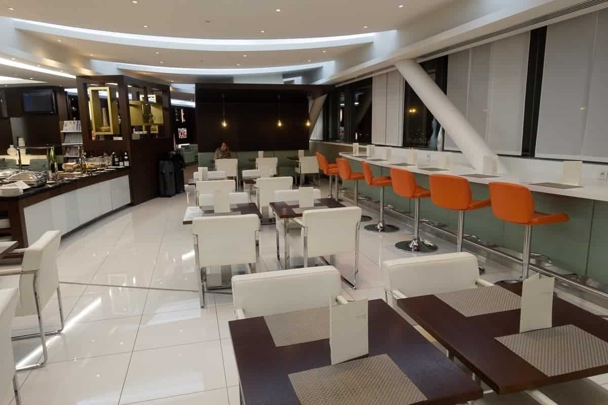 salon etihad airways paris cdg 21