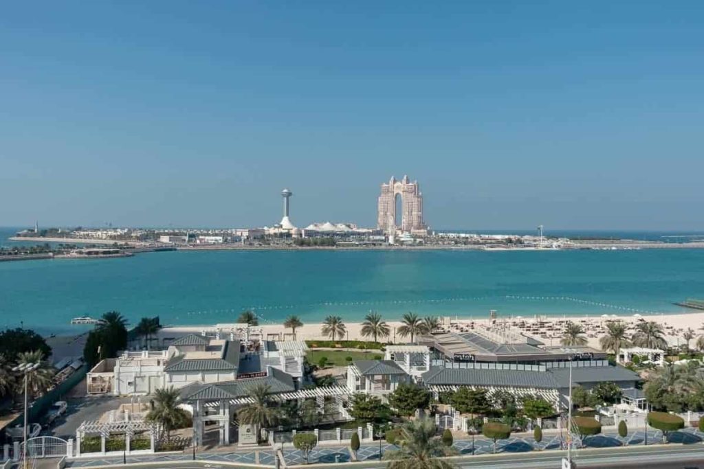 st regis abu dhabi 52