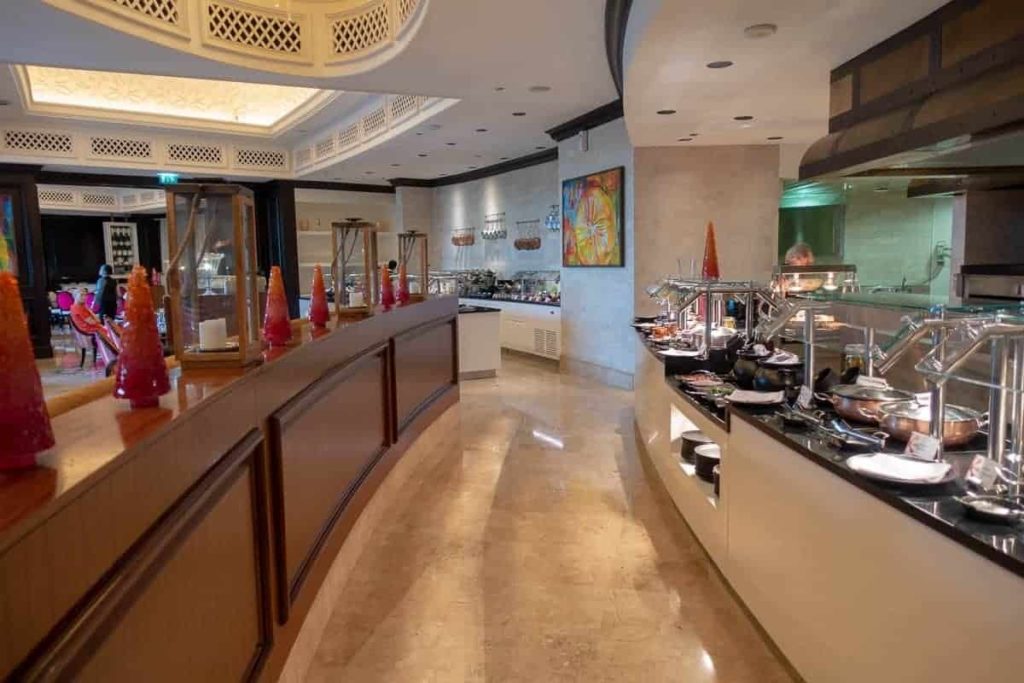 st regis abu dhabi 88