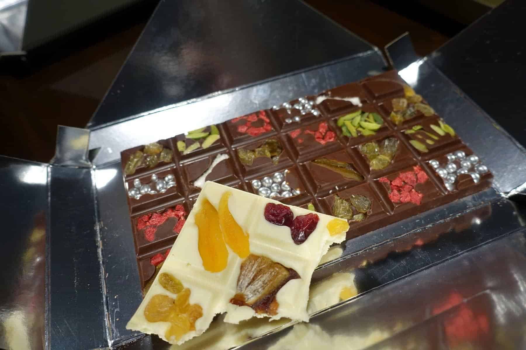 Renaissance chocolate bar