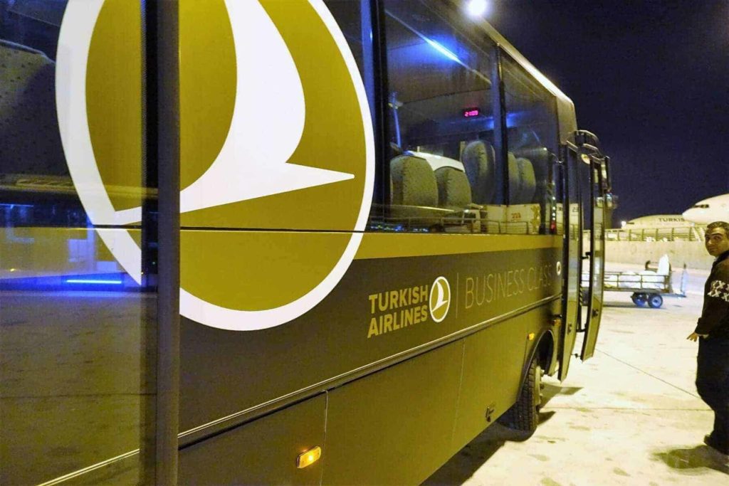 turkish airlines nce ist 44