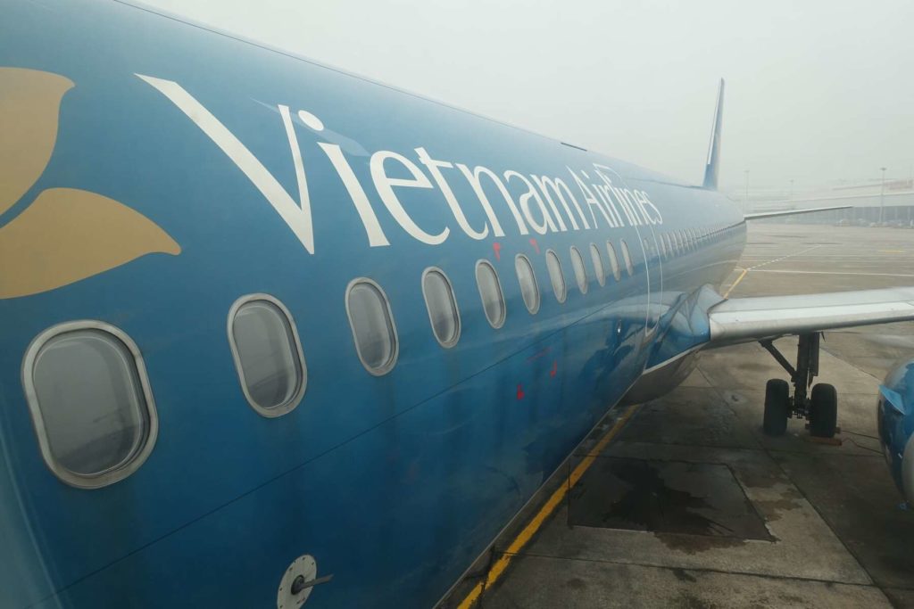vietnam airlines han hui 13