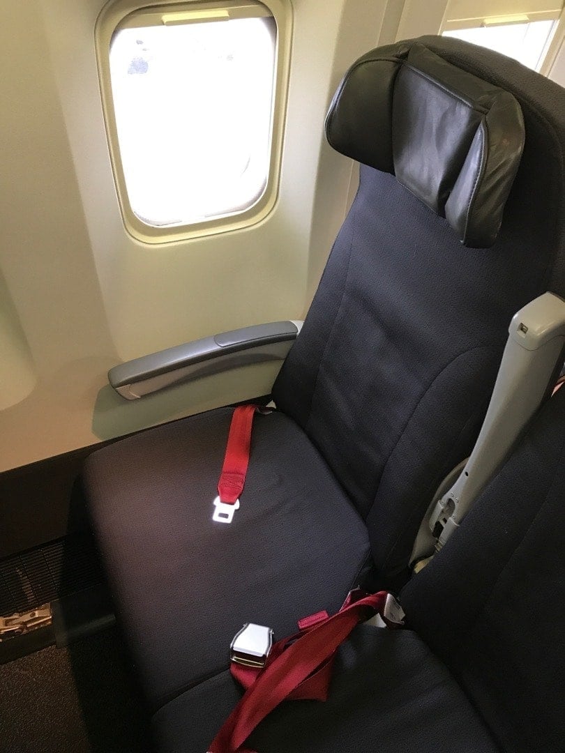 flight yul fll ac red 18