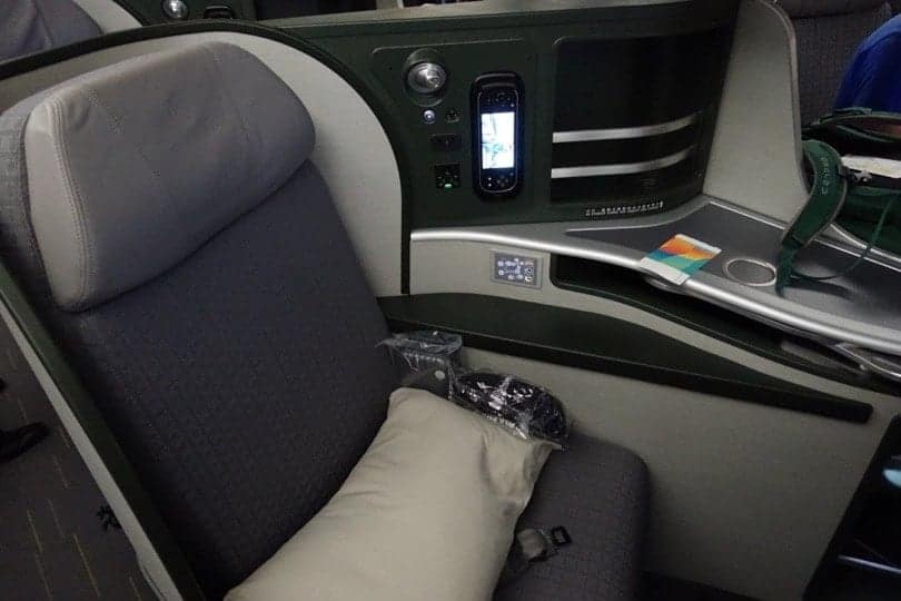 vol yyz tpe br35 j 16