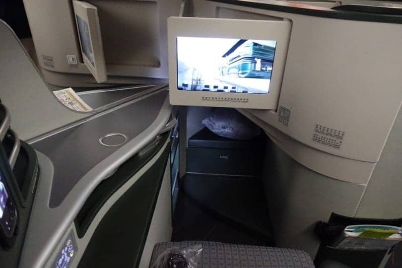 vol yyz tpe br35 j 19