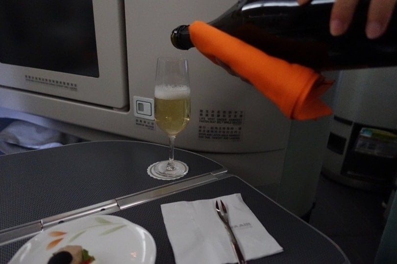 vol yyz tpe br35 j 34