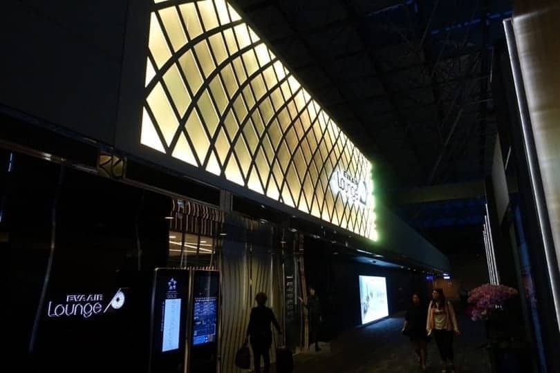 vol yyz tpe br35 j 49