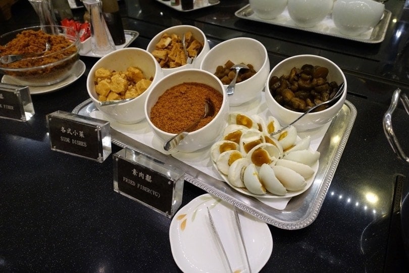 vol yyz tpe br35 j 61