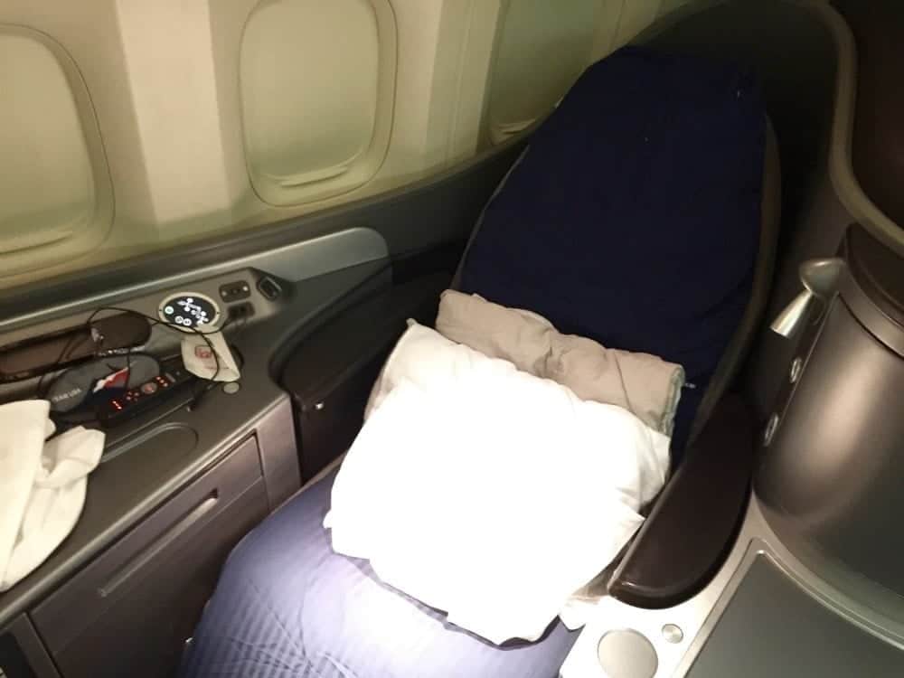 2K seat with overlay - United Global First