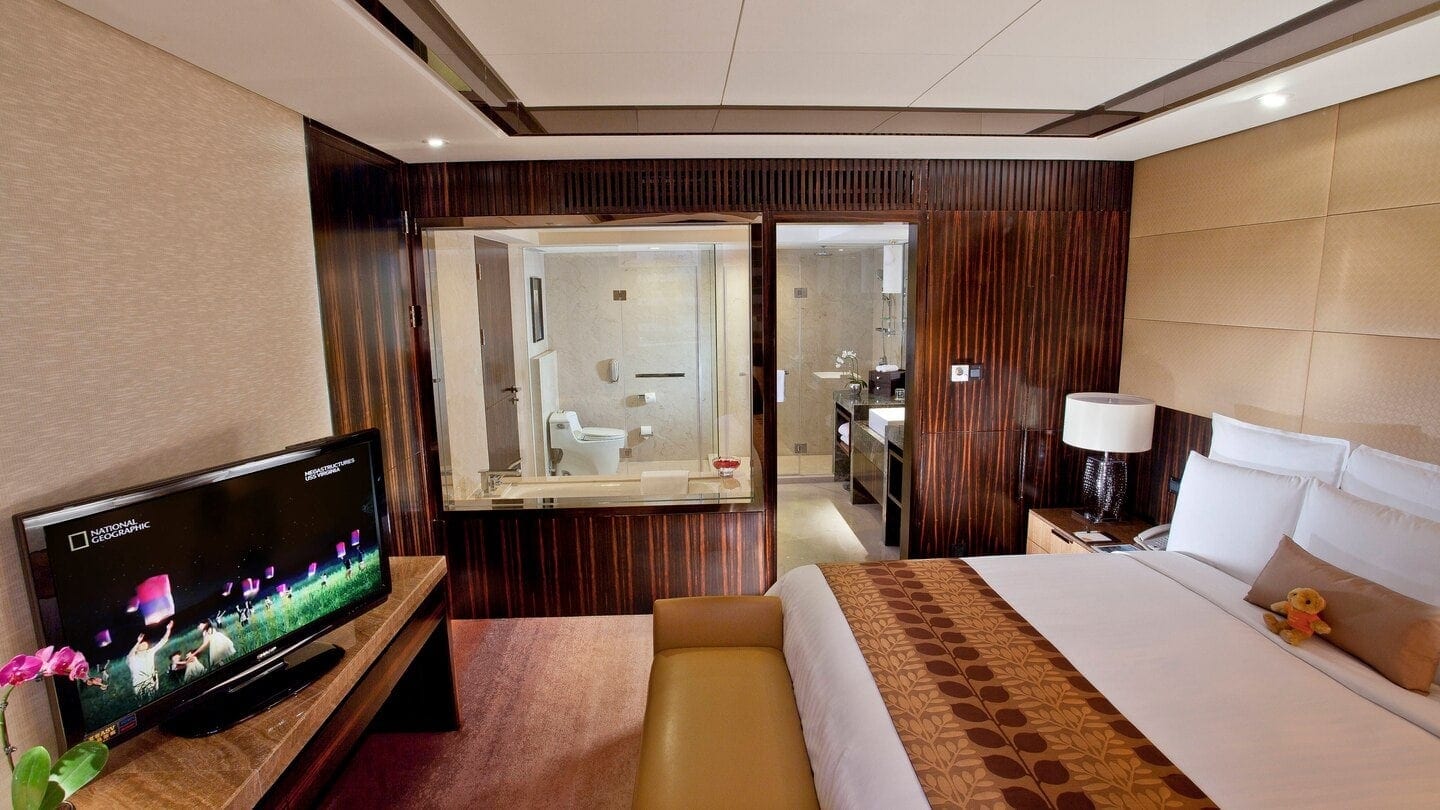 shacy suite 0461 hor wide