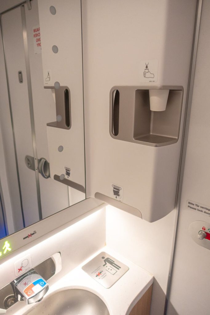 Lufthansa A350 LH475 classe affaires 28