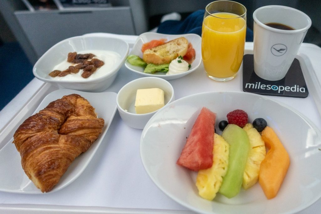 Lufthansa A350 LH475 classe affaires 56