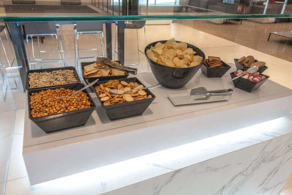 Salon Priority Pass Barcelona SALA VIP CANUDAS 08