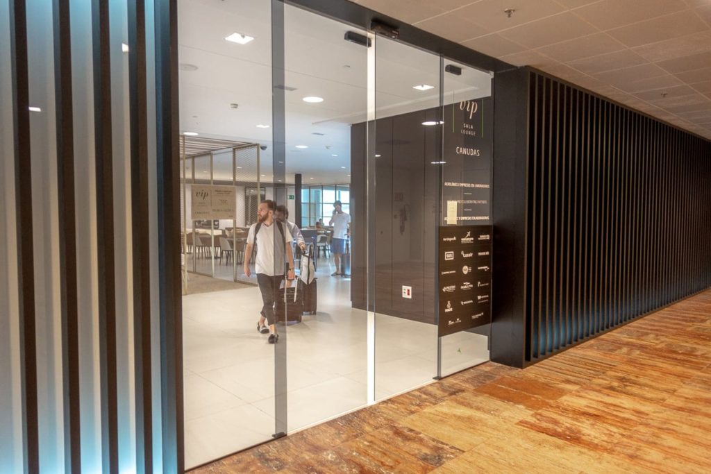 Salon Priority Pass Barcelona SALA VIP CANUDAS 18