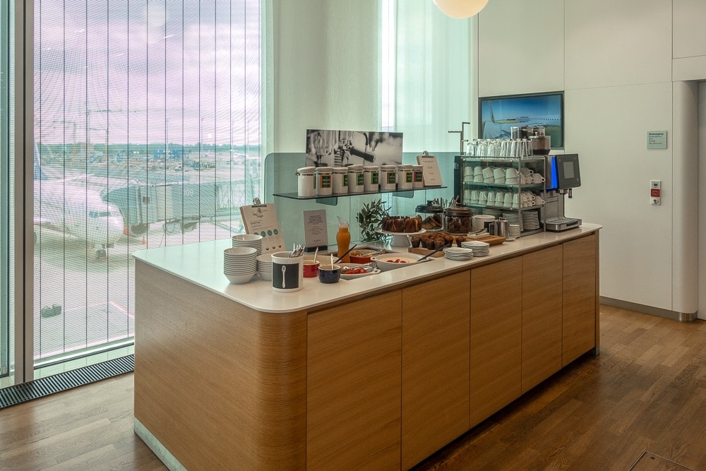 Lufthansa Business Lounge K11 MUC 10