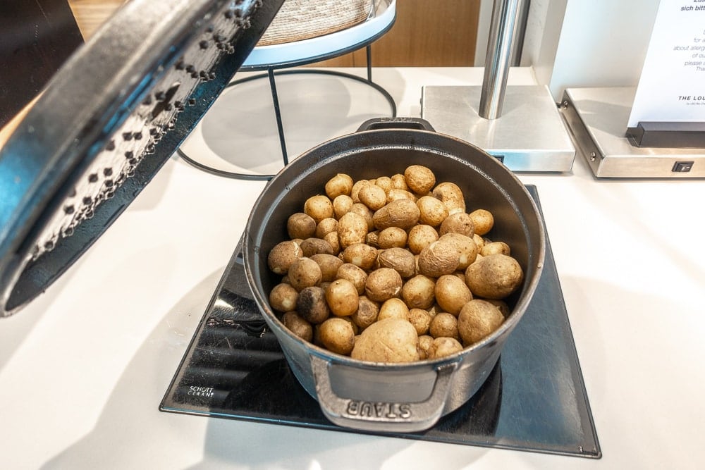 Lufthansa Business Lounge K11 MUC 19