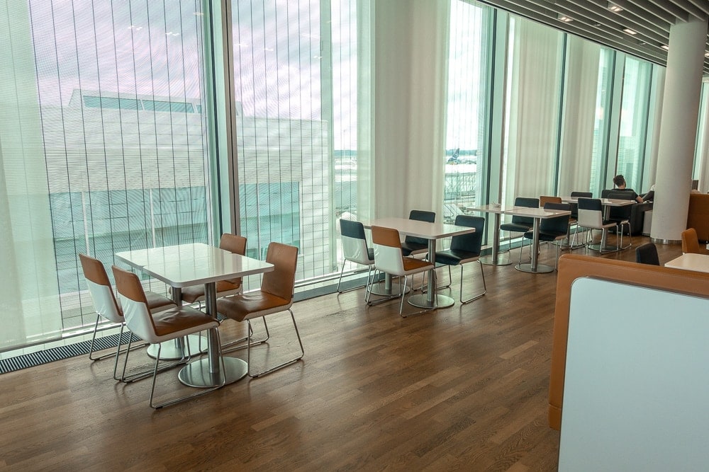 Lufthansa Business Lounge K11 MUC 22