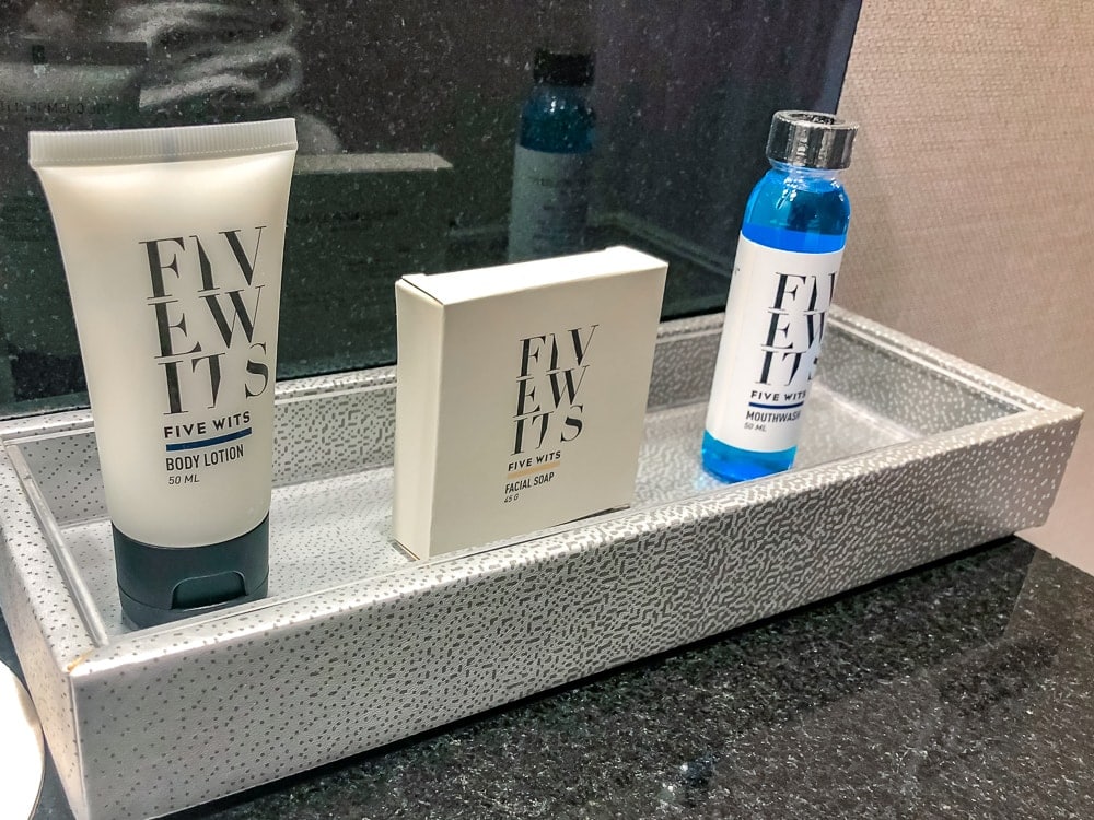 Marriott Bonvoy Cosmopolitan of Las Vegas Autograph Collection 15