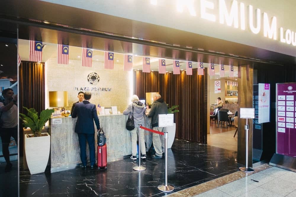 Plaza Premium Lounge KUL 01