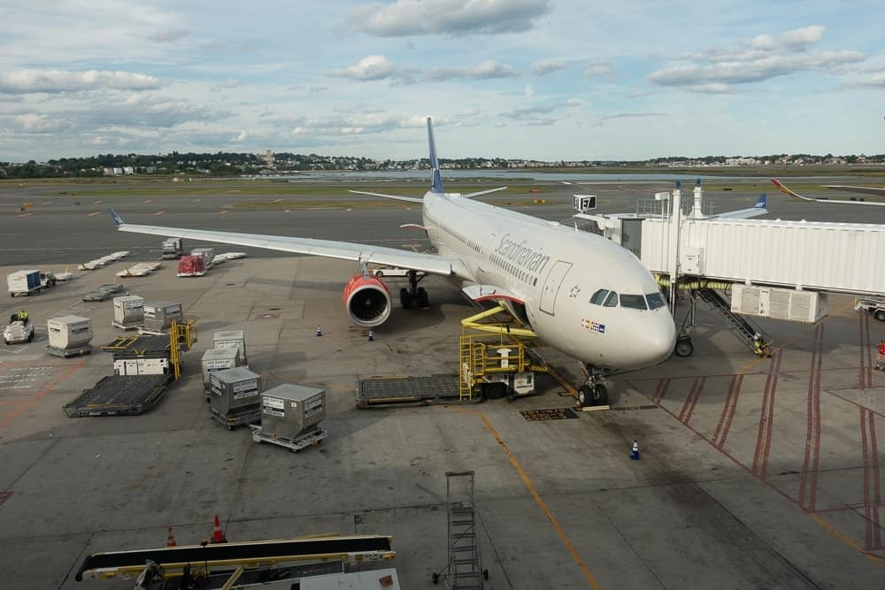 SAS A330 Business Class BOS CPH 01