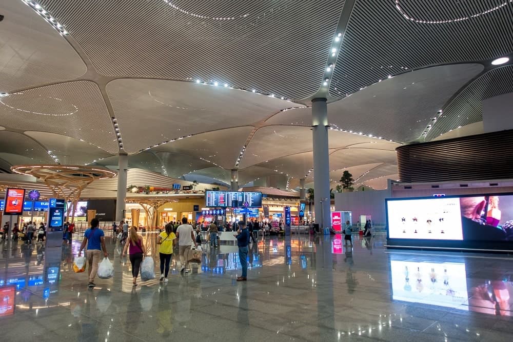 Turkish Airlines Business Lounge IST 08